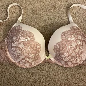 Victoria’s Secret push-up nwot